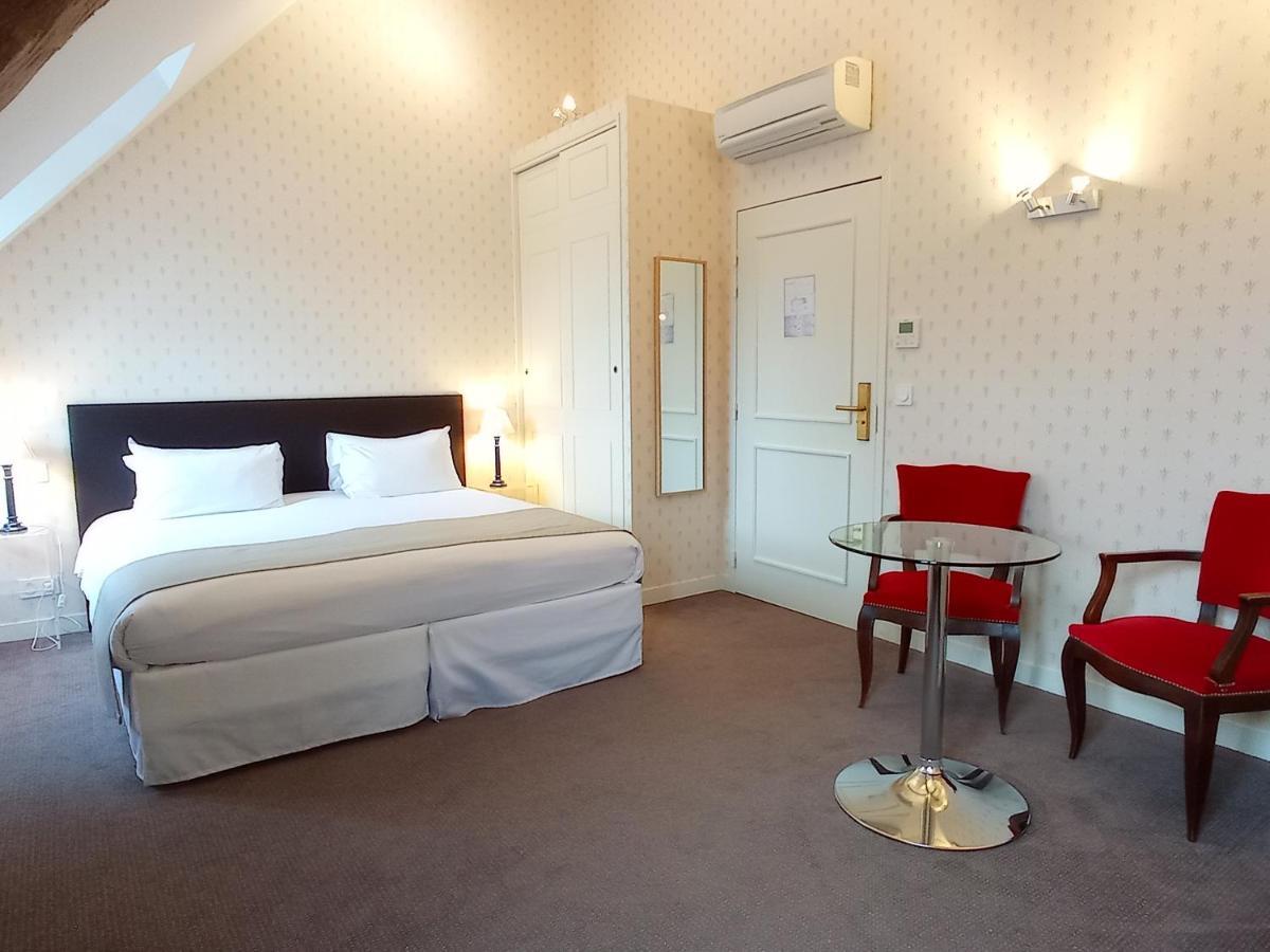 Grand Monarque 4* Azay-le-Rideau